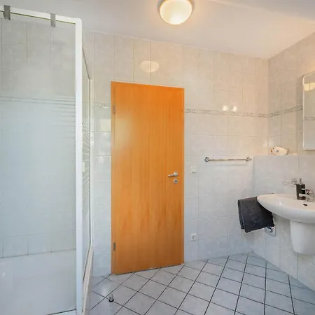 Ostsee-quartett - 17 Lägenhet